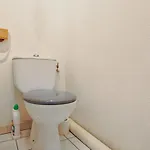 公寓 1 Bedroom Awesome In 圣马克西姆