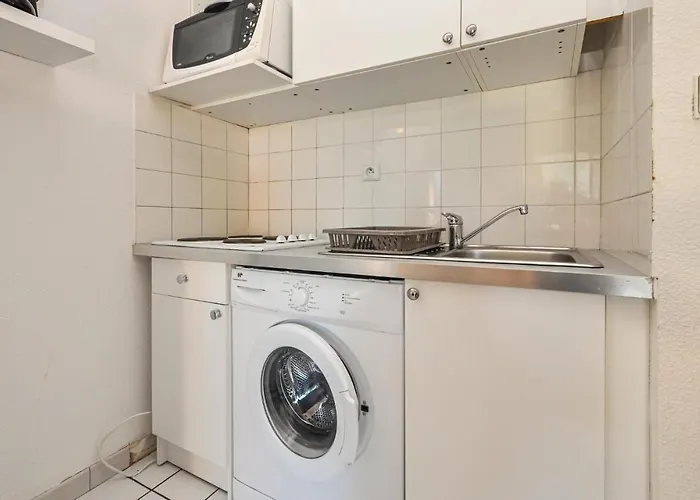 Appartement Awesome In Sainte-Maxime
