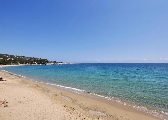 Appartement Awesome In Sainte-Maxime