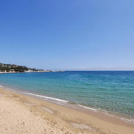 Apartment 1 Bedroom Beautiful In Sainte-Maxime