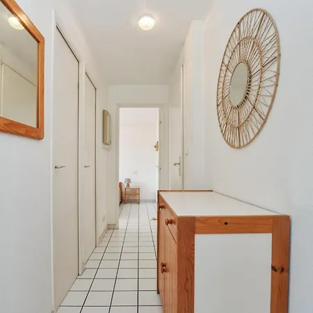 1 Bedroom Beautiful In Apartment